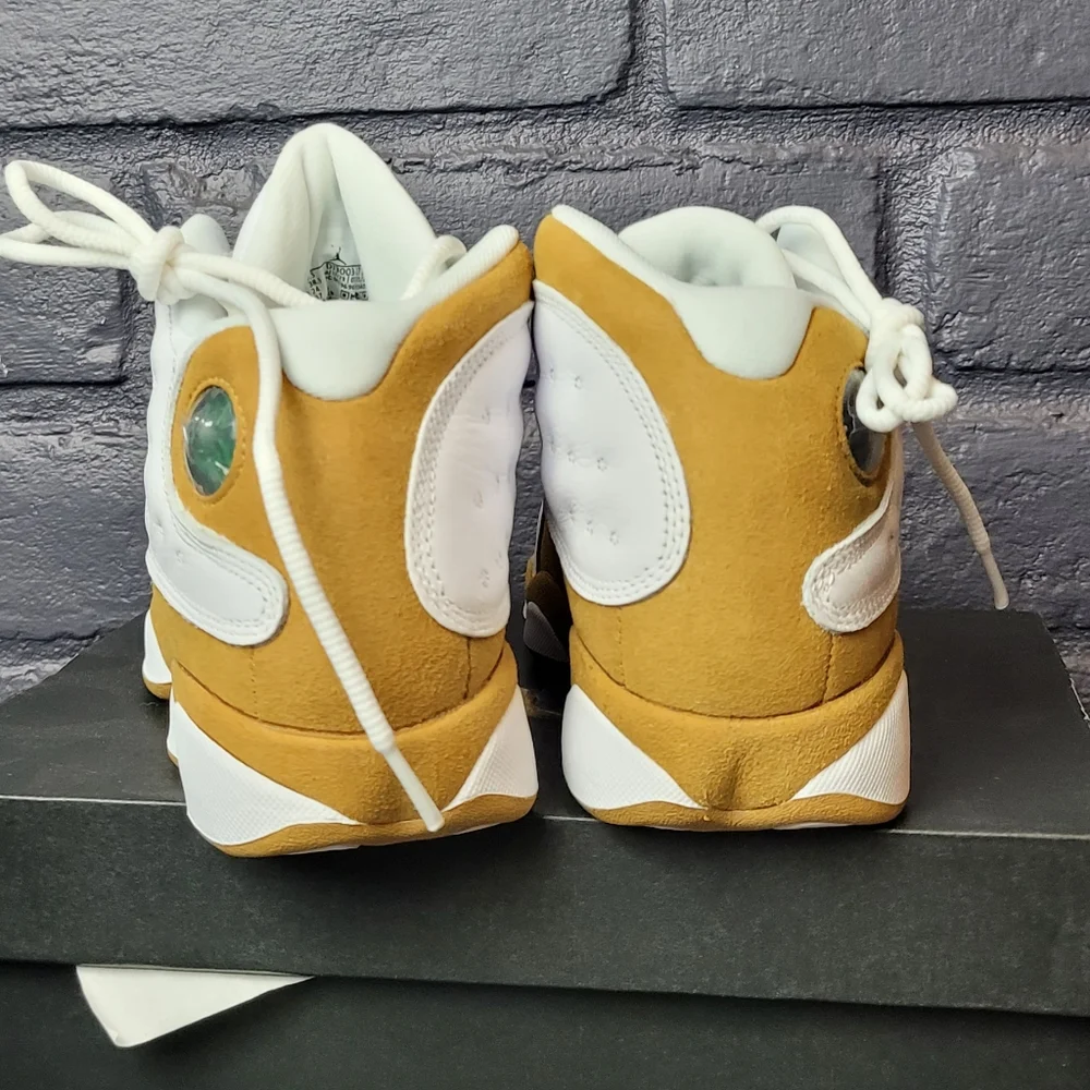 Air Jordan 13 Retro 2023 'Wheat' 414571-171 Leather Multi Size 6Y